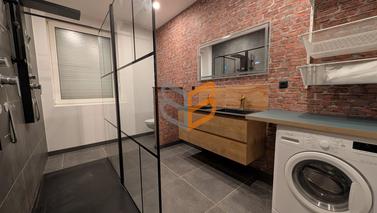 batch_PXL_20260203_163523946