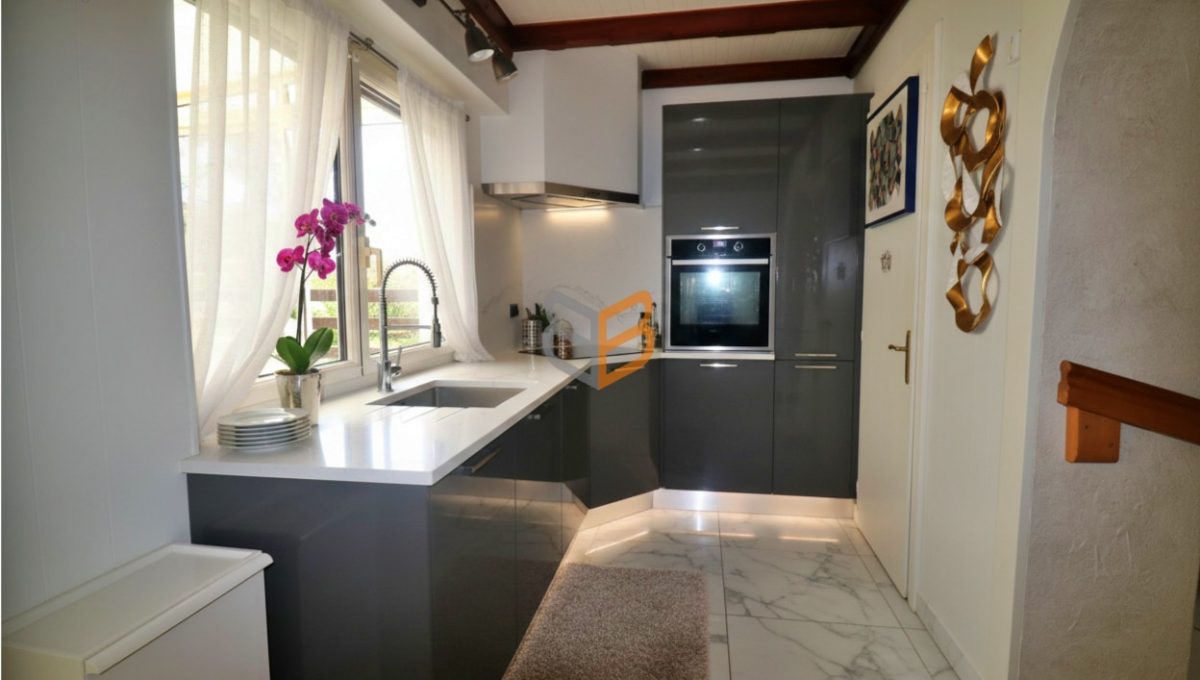 batch_generated_2026-03-05T15_52_31.772